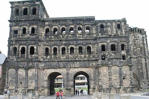 trier-1b
